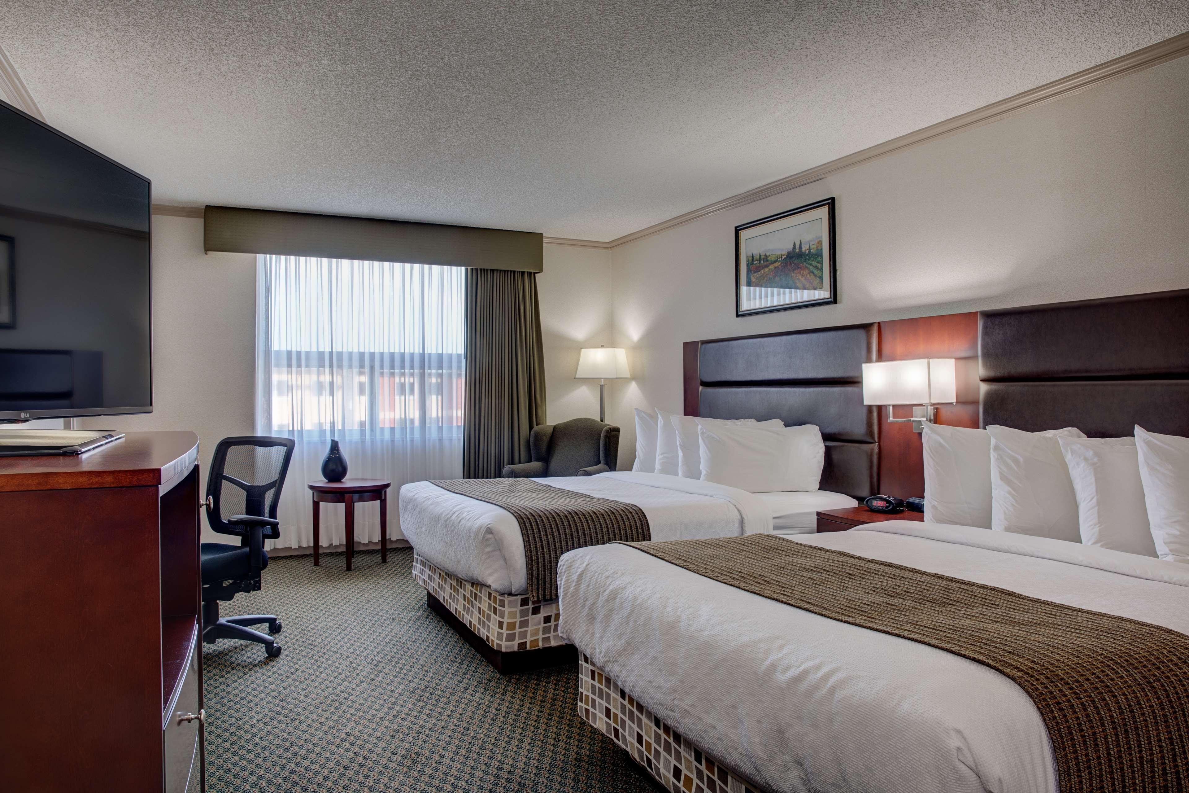 Best Western Plus City Centre Inn Эдмонтон Экстерьер фото