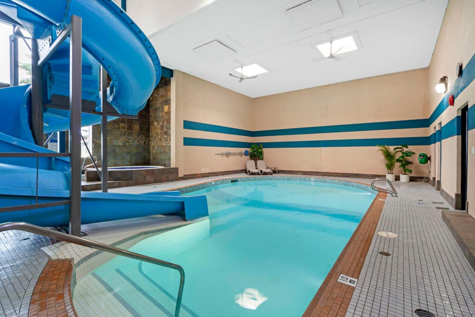 Best Western Plus City Centre Inn Эдмонтон Экстерьер фото