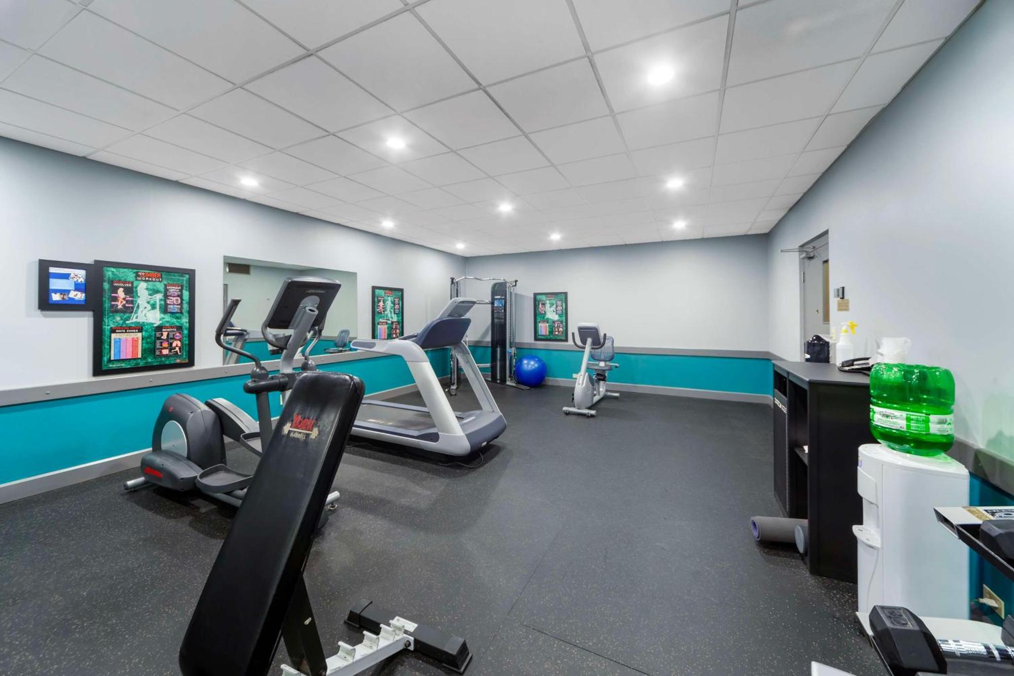 Best Western Plus City Centre Inn Эдмонтон Экстерьер фото