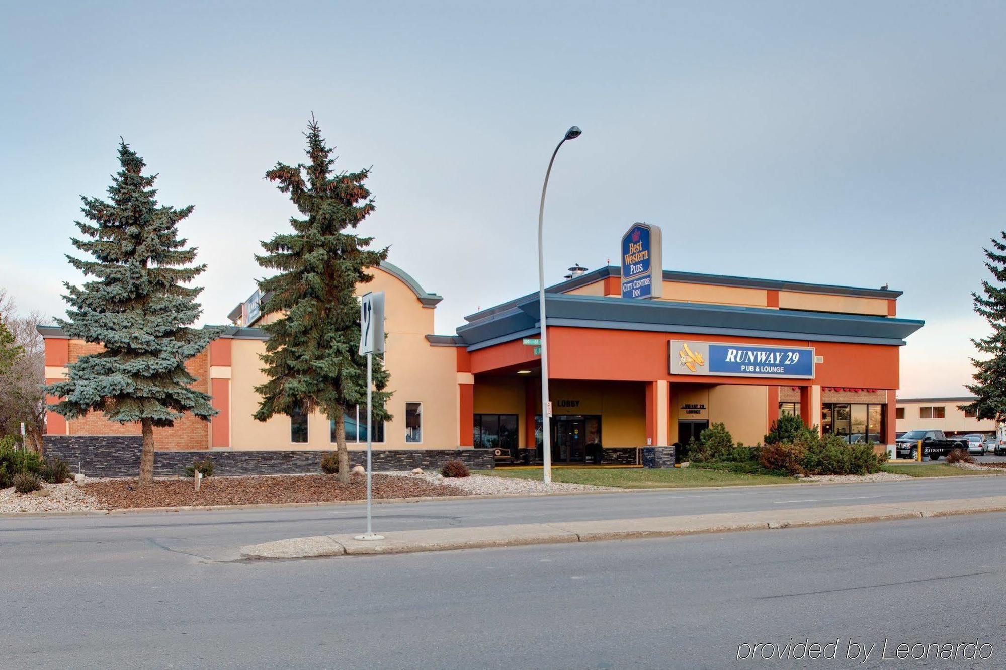 Best Western Plus City Centre Inn Эдмонтон Экстерьер фото